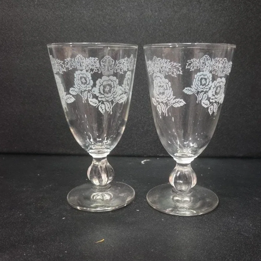Libbey White Rose Cordials,‎ Set of 2, Etched Crown Sherry Glasses, Vtg Stemware